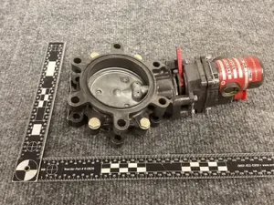 VALVE;FUEL PRESSURIZING AND DRAIN PN 6301 NSN 2915-00-775-9195 + PNMA11A1024B
